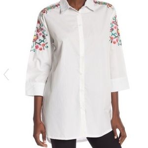 VERTIGO EMBROIDERED XL BLOUSE